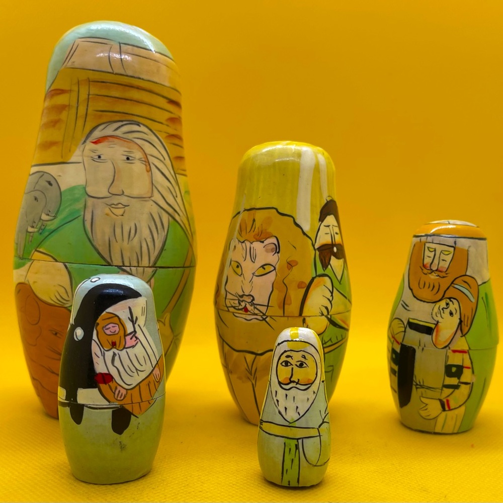 Noah’s ark Russian nesting dolls set